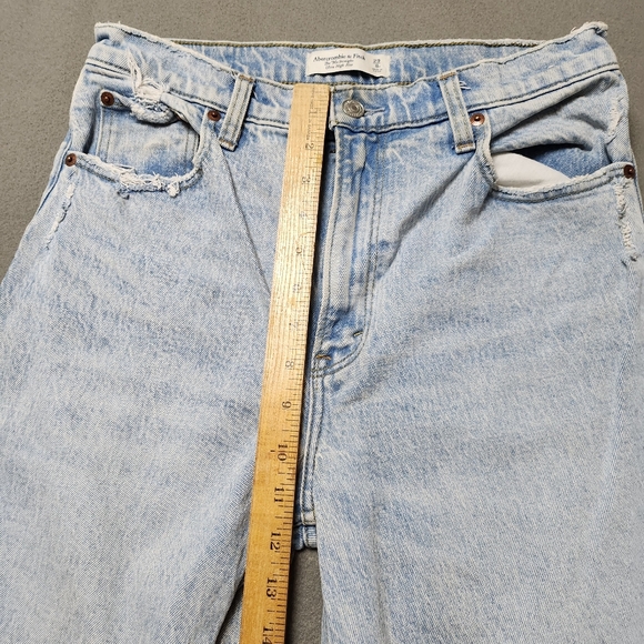 Abercrombie & Fitch '90s Straight Ultra High Rise Jeans - Blue - Picture 10 of 12